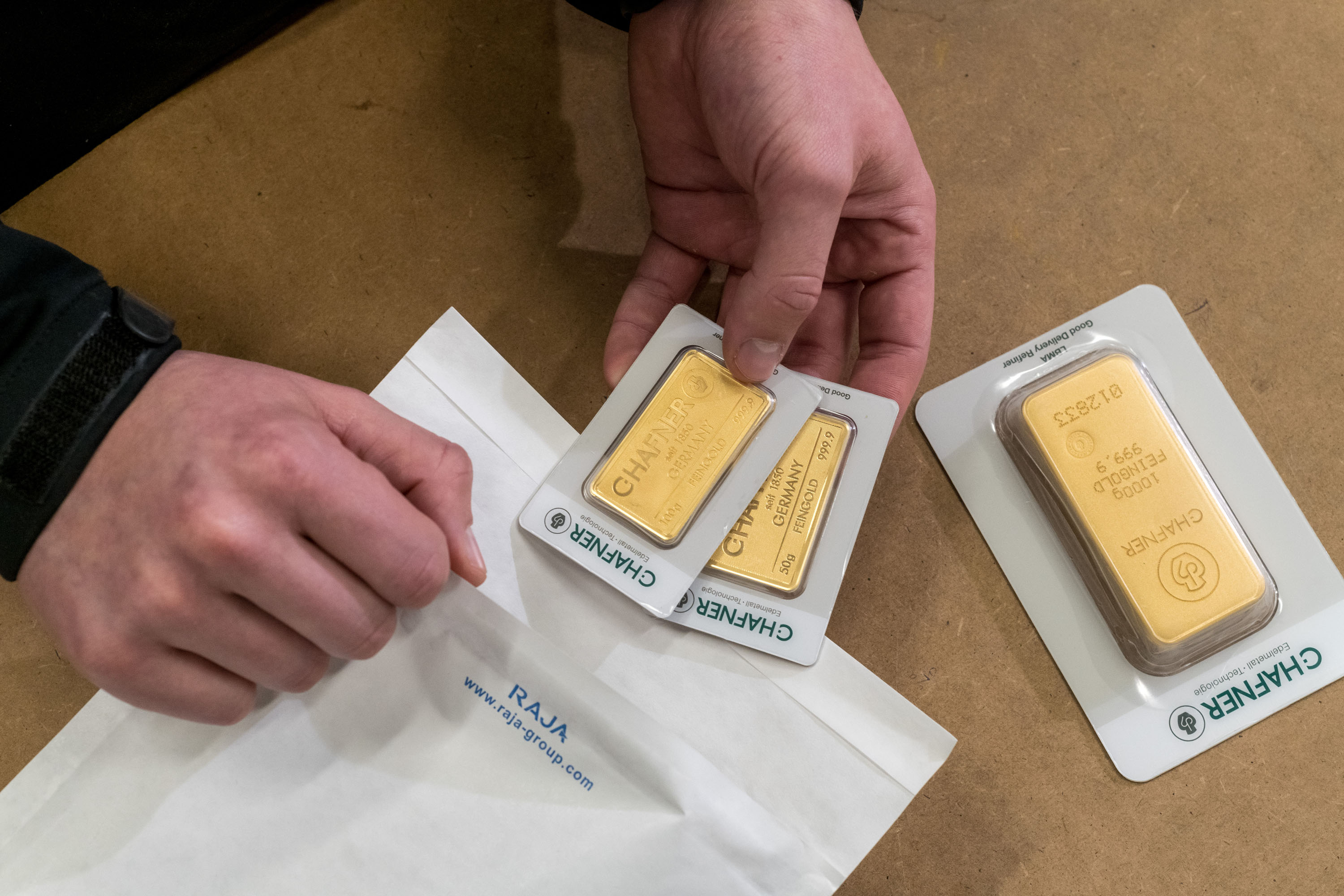 Wij gaan uw bestelling inpakken